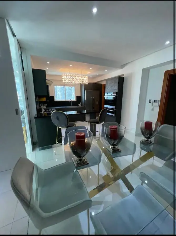 Apartamento De Lujo En Naco Santo Domingo Pool And Sauna 0*,